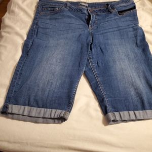Knee length shorts